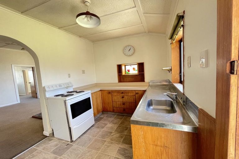 Photo of property in 404 Lyndon Road East, Hastings, 4122