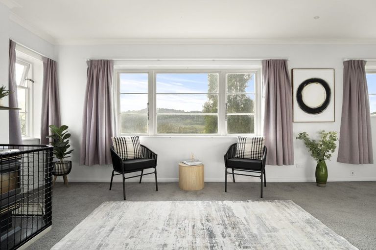 Photo of property in 14 Scotland Terrace, Green Island, Dunedin, 9018