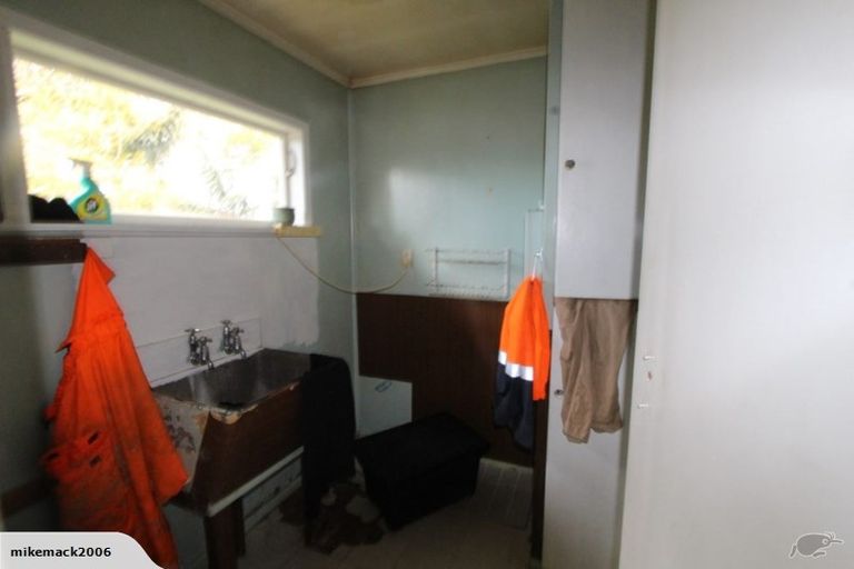 Photo of property in 19 Plumley Crescent, Mangere, Auckland, 2022