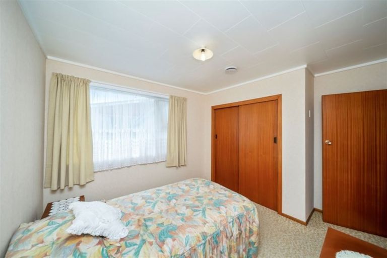 Photo of property in 11 Puriri Street, Hawera, 4610