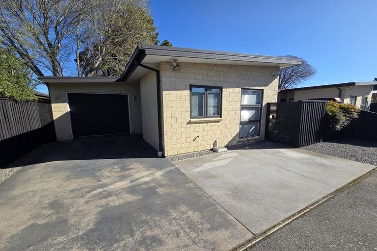 Photo of property in 190b Racecourse Road, Sockburn, Christchurch, 8042