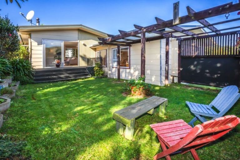 Photo of property in 24a Sea Vista Drive, Pukerua Bay, 5026