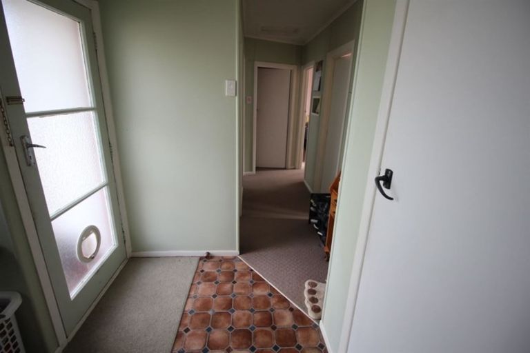 Photo of property in 2 Pateke Place, Tokoroa, 3420