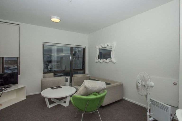 Photo of property in Twin Towers, 1103/17 Putney Way, Manukau, Auckland, 2104