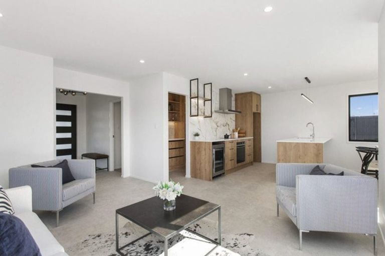 Photo of property in 6 Earl Way, Amberley, 7410