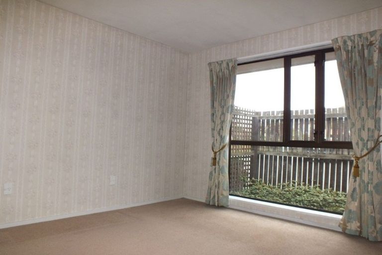 Photo of property in 7d Ludecke Place, Sockburn, Christchurch, 8042