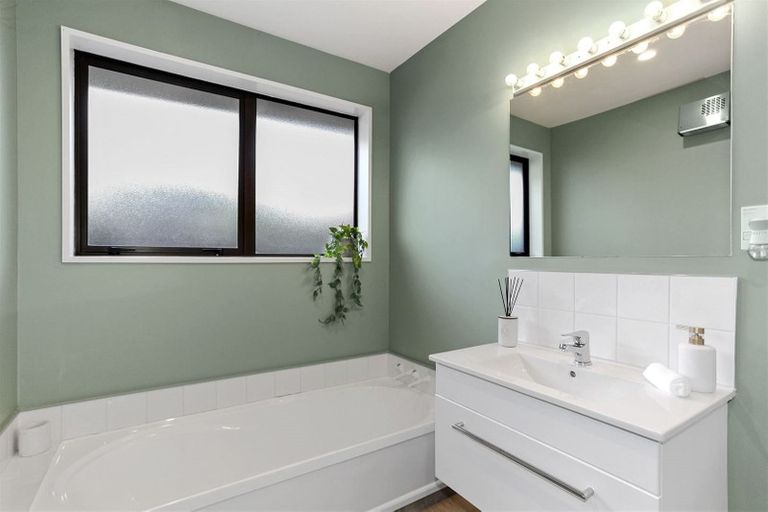 Photo of property in 11a Davie Street, Kaiapoi, 7630