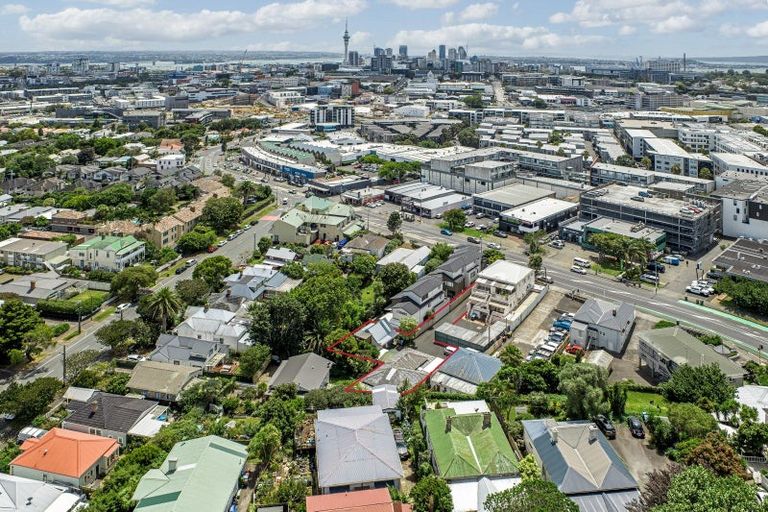 Photo of property in 177a Mount Eden Road, Mount Eden, Auckland, 1024