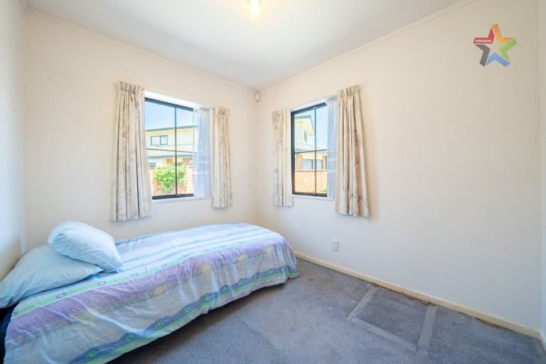 Photo of property in 2/25 De Menech Grove, Avalon, Lower Hutt, 5011