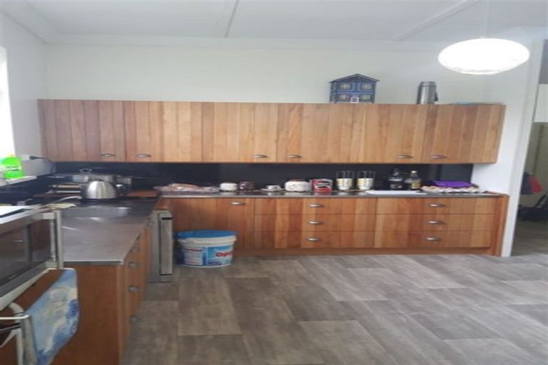 Photo of property in 17 Rhodes Street, Waimate, 7924