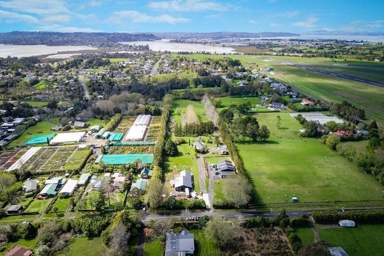 Photo of property in 28 Karaka Road, Whenuapai, Auckland, 0618