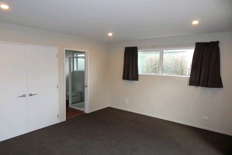 Photo of property in 24 Peel Street, Westport, 7825