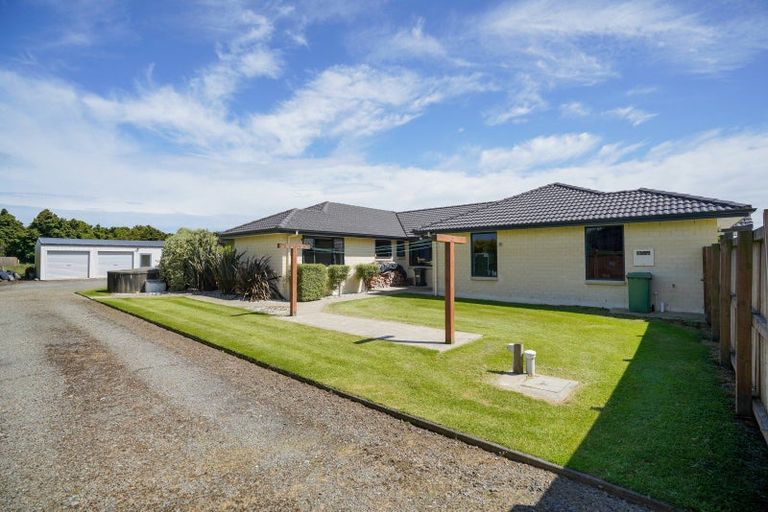 Photo of property in 170 Oreti Road, Otatara, Invercargill, 9879