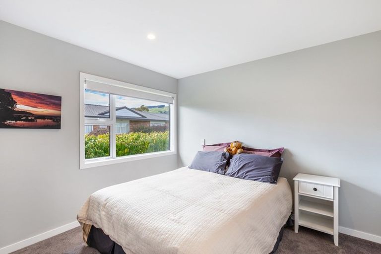 Photo of property in 18 Lakemere Way, Kinloch, Taupo, 3377