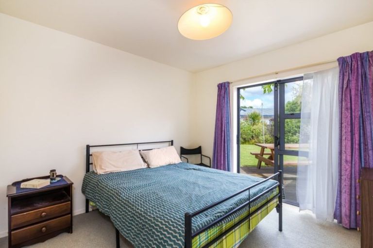 Photo of property in 12 Runuku Grove, Turangi, 3334