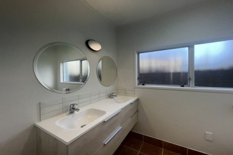 Photo of property in 20 Francis Road, Paraparaumu Beach, Paraparaumu, 5032