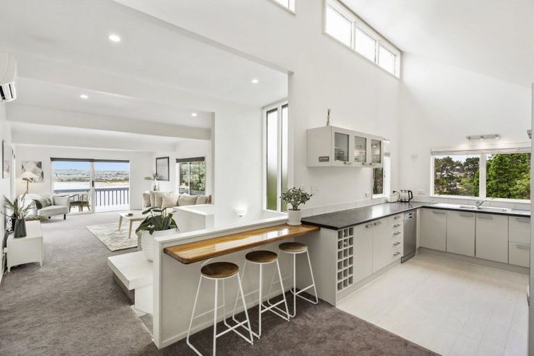 Photo of property in 36 Telstar Place, Beach Haven, Auckland, 0626