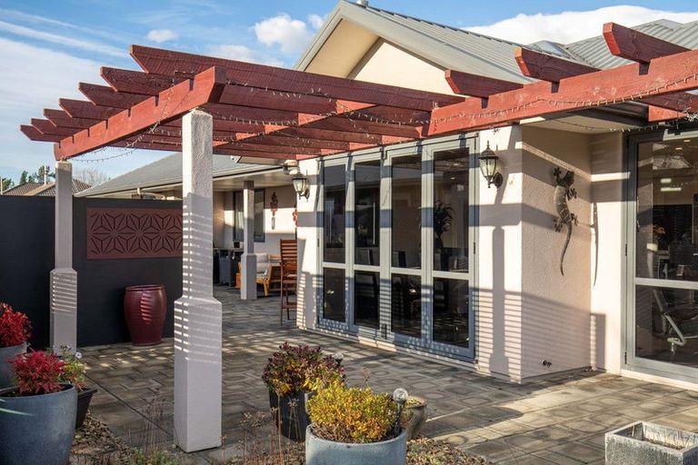 Photo of property in 10 Juniper Close, Alexandra, 9320