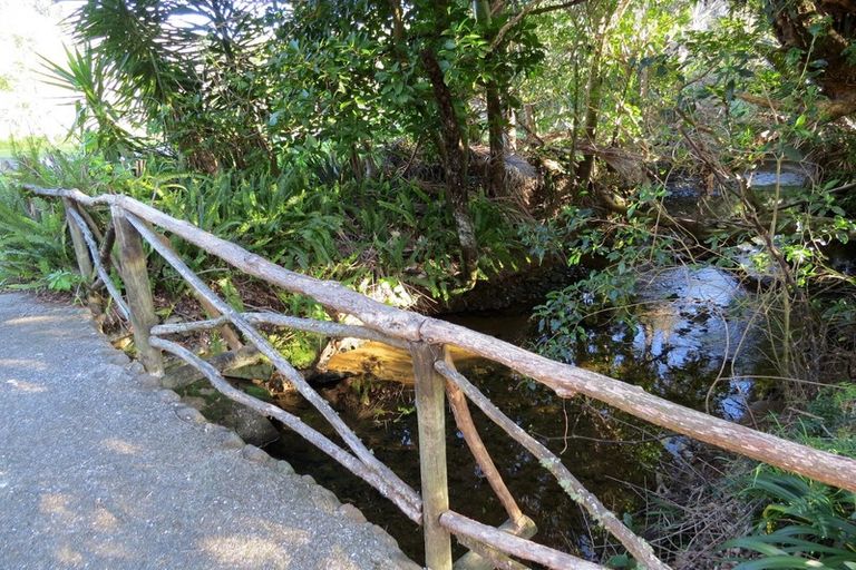 Photo of property in 279 Colville Road, Coromandel, 3584