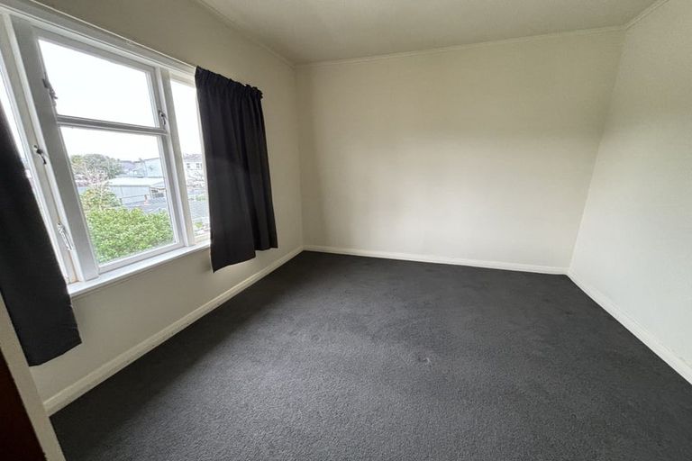 Photo of property in 11 Kauri Street, Levin, 5510