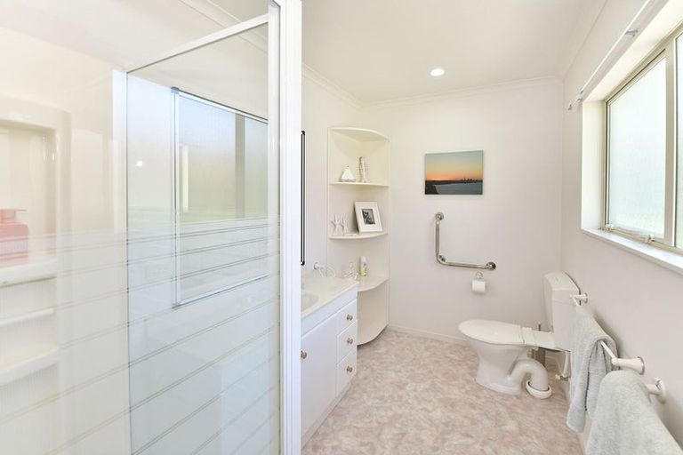 Photo of property in 86b Ladies Mile, Manly, Whangaparaoa, 0930
