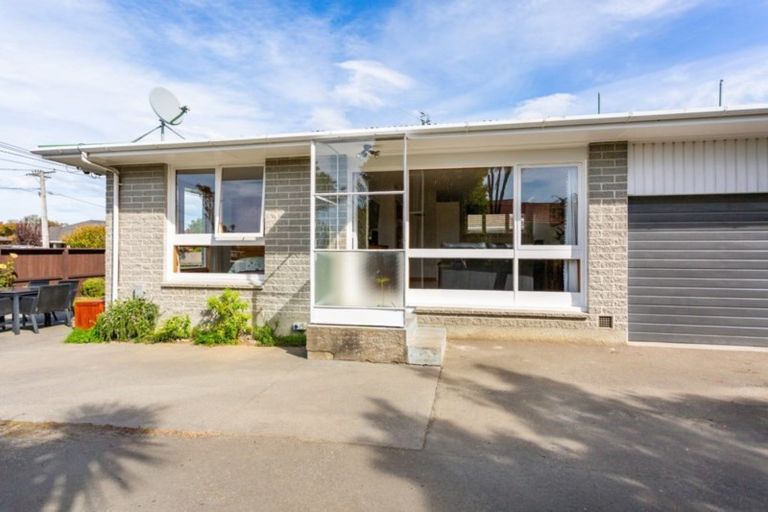 Photo of property in 1/30 Erin Crescent, Mairehau, Christchurch, 8013