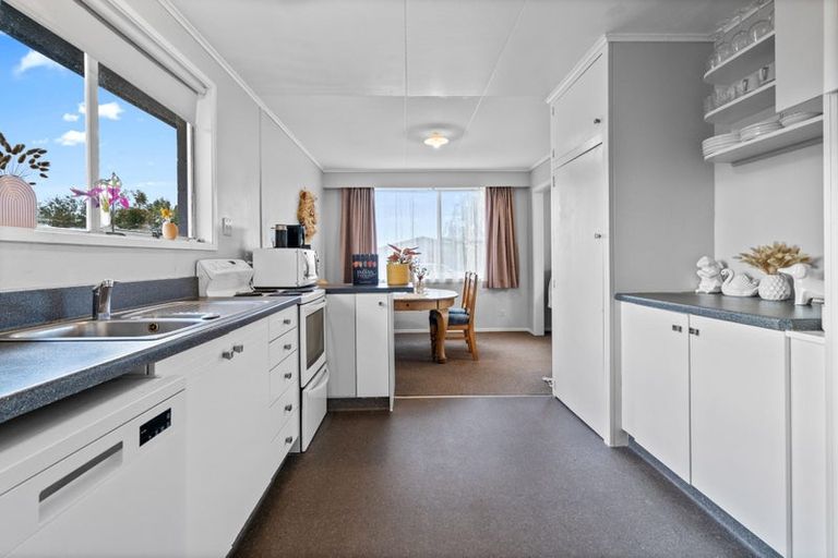 Photo of property in 2 Kaka Street, Gore, 9710