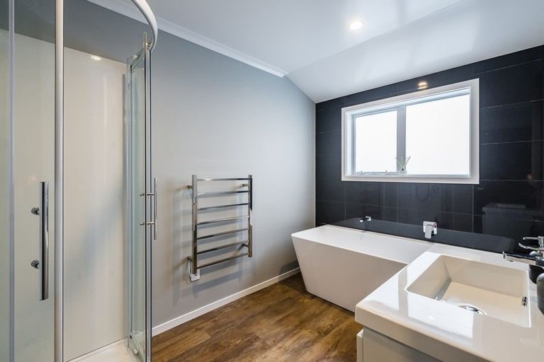 Photo of property in 14 Gallipoli Place, Paraparaumu, 5032