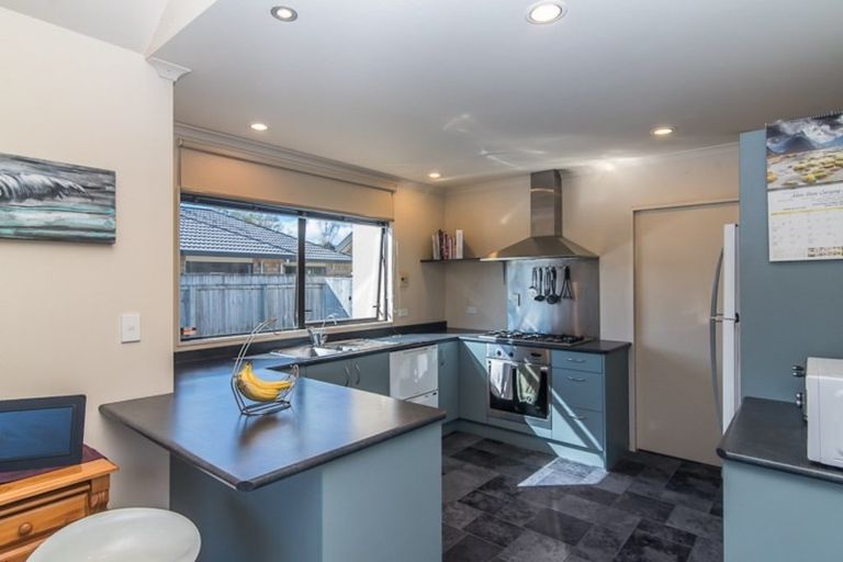 Photo of property in 94 Weggery Drive, Waikanae Beach, Waikanae, 5036