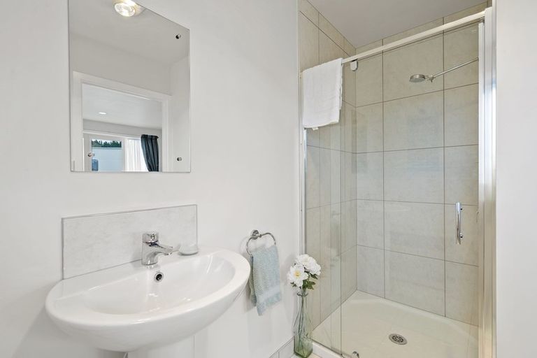 Photo of property in 121 Haruru Falls Road, Haruru, 0204