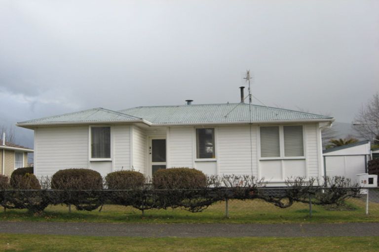 Photo of property in 28 Tureiti Place, Turangi, 3334