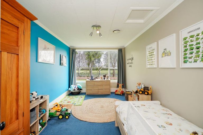 Photo of property in 70 Pomona Road East, Makarewa, Invercargill, 9876