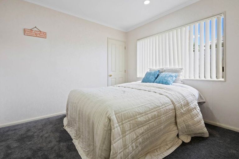 Photo of property in 2/35 Jellicoe Road, Manurewa, Auckland, 2102
