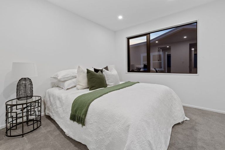 Photo of property in 9b O'donn Avenue, Beach Haven, Auckland, 0626