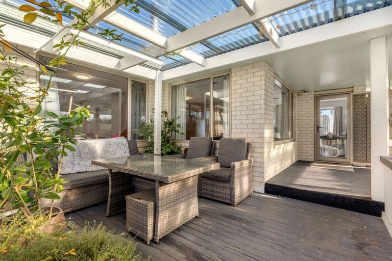 Photo of property in 2 Redwood Place, Oxford, 7430