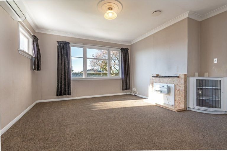 Photo of property in 56 Shamrock Street, Takaro, Palmerston North, 4412
