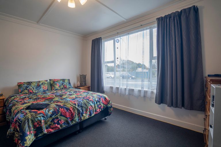 Photo of property in 151 Dalrymple Street, Strathern, Invercargill, 9812