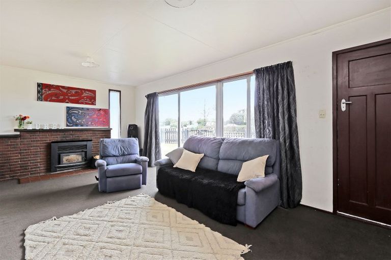 Photo of property in 51 Dundee Drive, Flaxmere, Hastings, 4120