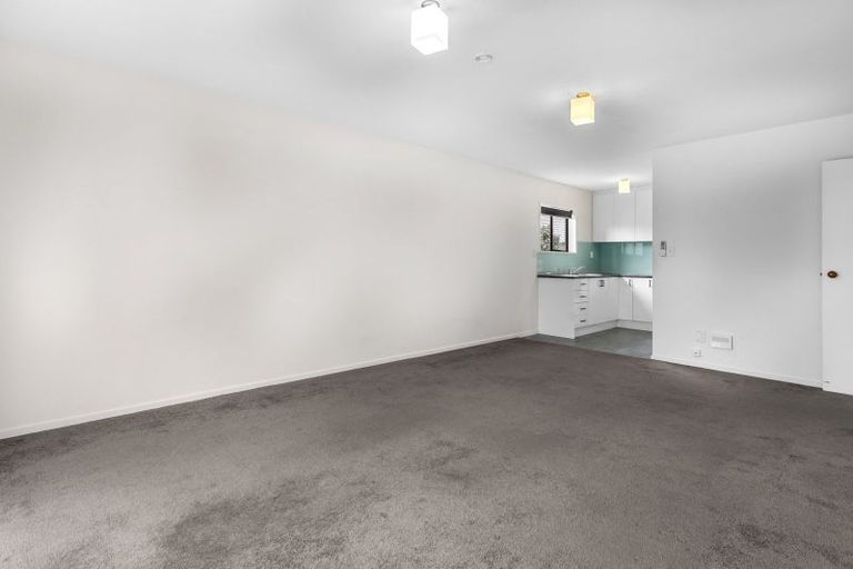 Photo of property in 2/88 Barbour Street, Waltham, Christchurch, 8011