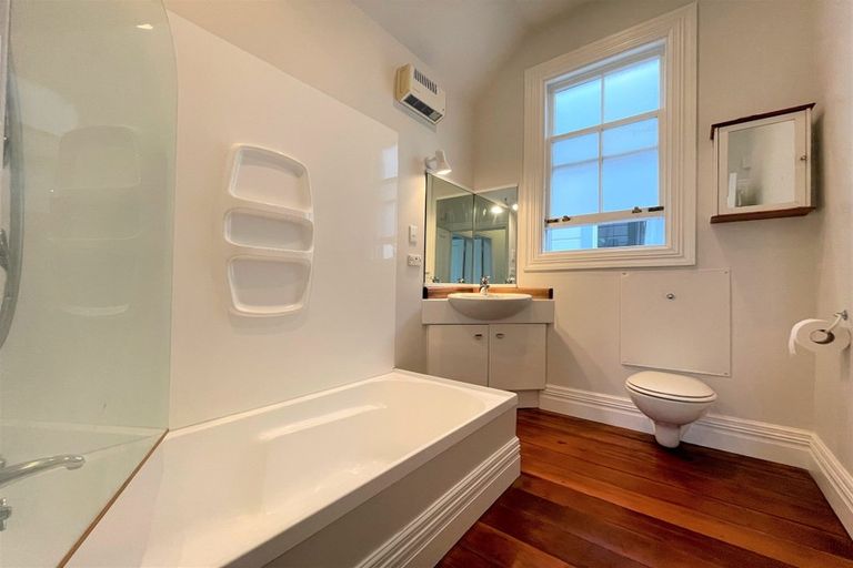 Photo of property in 5/246 The Terrace, Wellington Central, Wellington, 6011