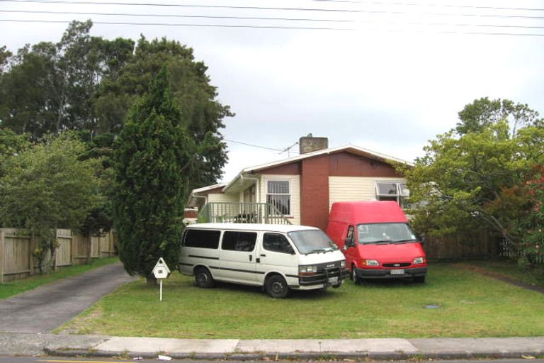 Photo of property in 33 Trinidad Road, Sunnynook, Auckland, 0620