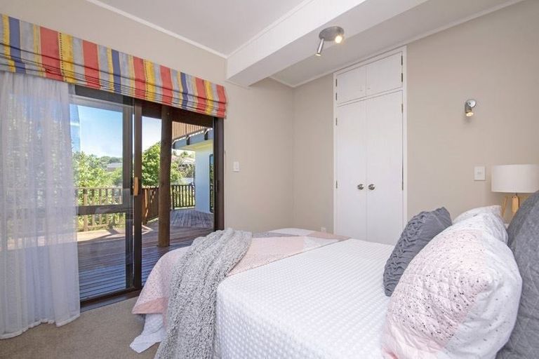 Photo of property in 30 Te Anau Place, Pakuranga Heights, Auckland, 2010