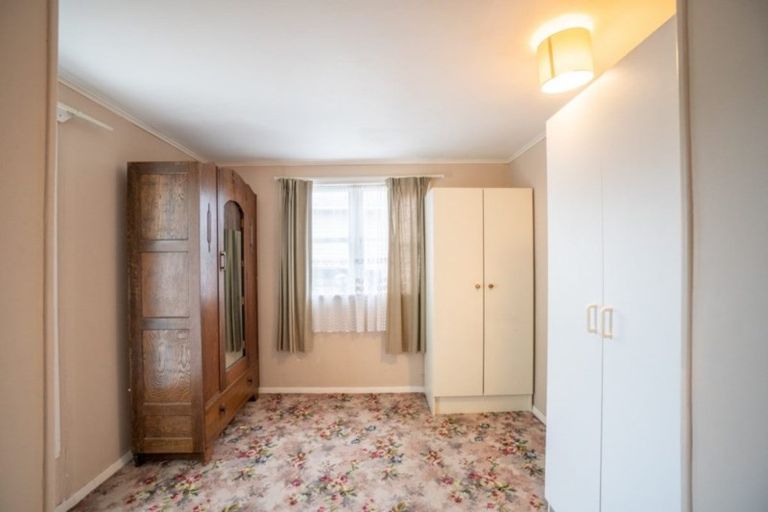 Photo of property in 26 Chelwood Street, Takaro, Palmerston North, 4412