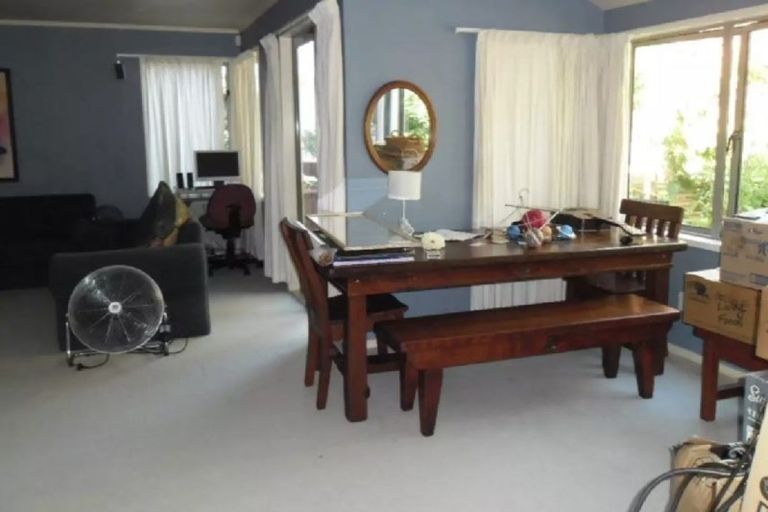 Photo of property in 19 Gilbass Avenue, Hamilton Lake, Hamilton, 3204