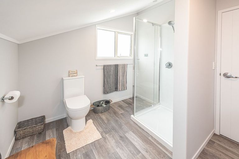 Photo of property in 23 Boyd Avenue, Mangere Bridge, Auckland, 2022