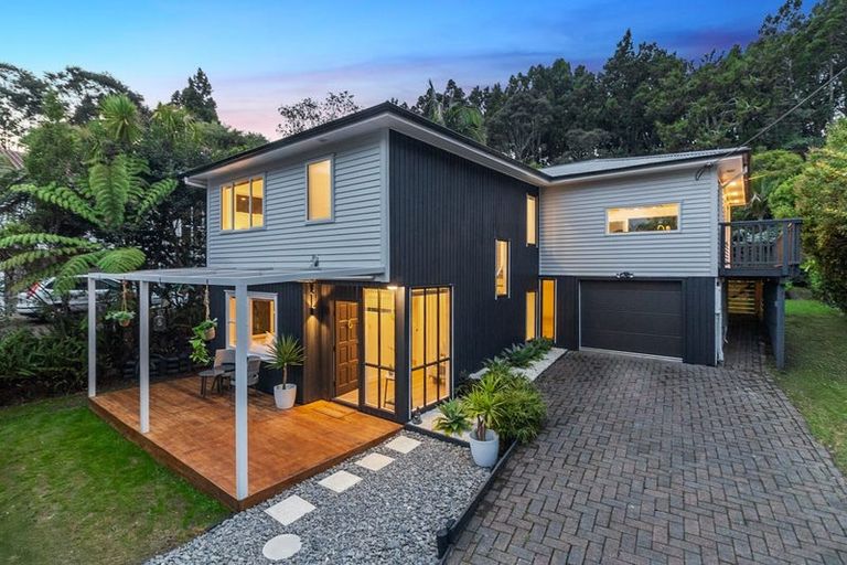 Photo of property in 3 Boylan Road, Titirangi, Auckland, 0604