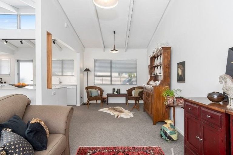 Photo of property in 2/178 Eleventh Avenue, Tauranga, 3110