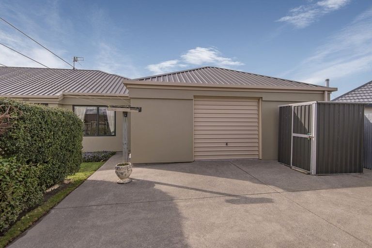 Photo of property in 3 Devon Crescent, Darfield, 7510