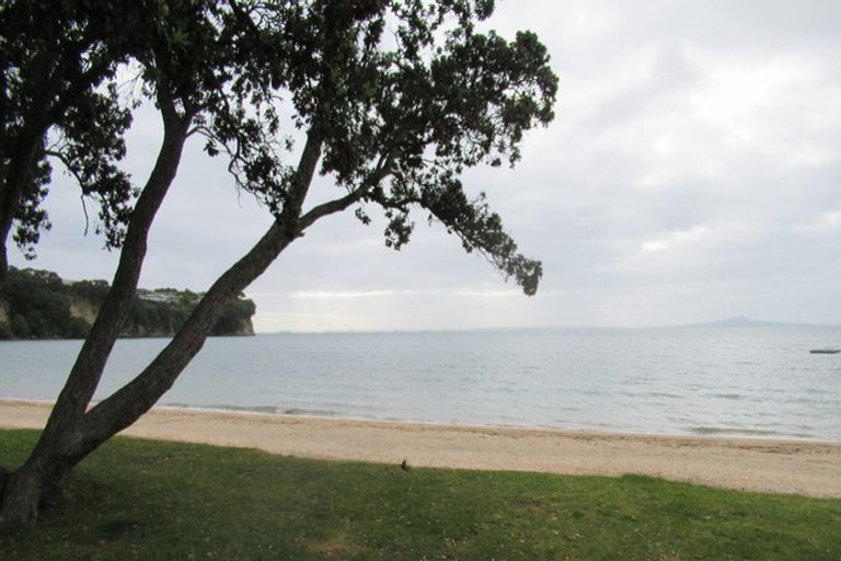 Photo of property in 17b Arkles, Arkles Bay, Whangaparaoa, 0932