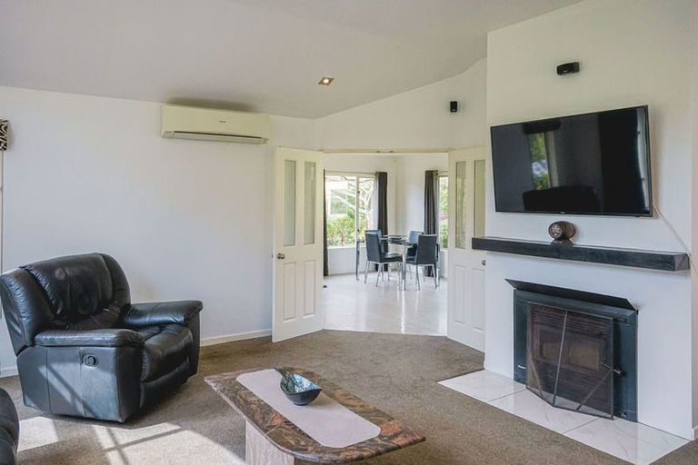 Photo of property in 20 Maui Pomare Road, Nikau Valley, Paraparaumu, 5032